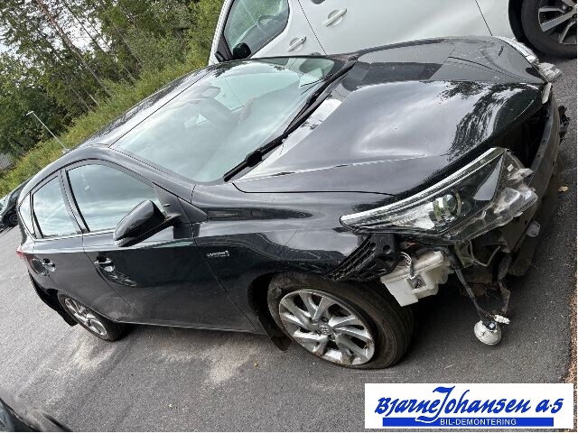 Toyota Auris 2015-2019 (Type II, Fase 2) , Motorkode: 2ZR-FXE, Girkassekode: