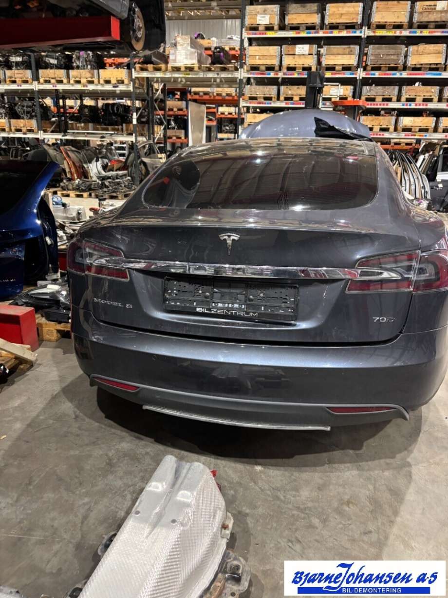 Tesla Model S 2013-2016 (Fase 1) , Motorkode: L1S, Girkassekode: 