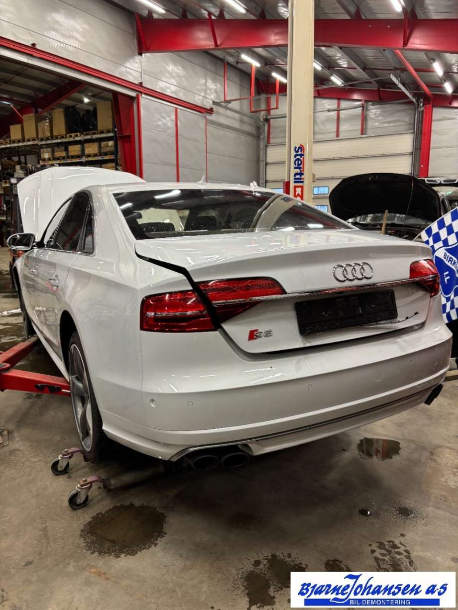 Audi A8 2010-2013 (Type III, Fase 1) , Motorkode: CTFA, Girkassekode: 