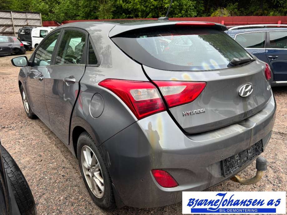 Hyundai i30, 2012-2017 (Type II)  delebil , Motorkode: D4FB