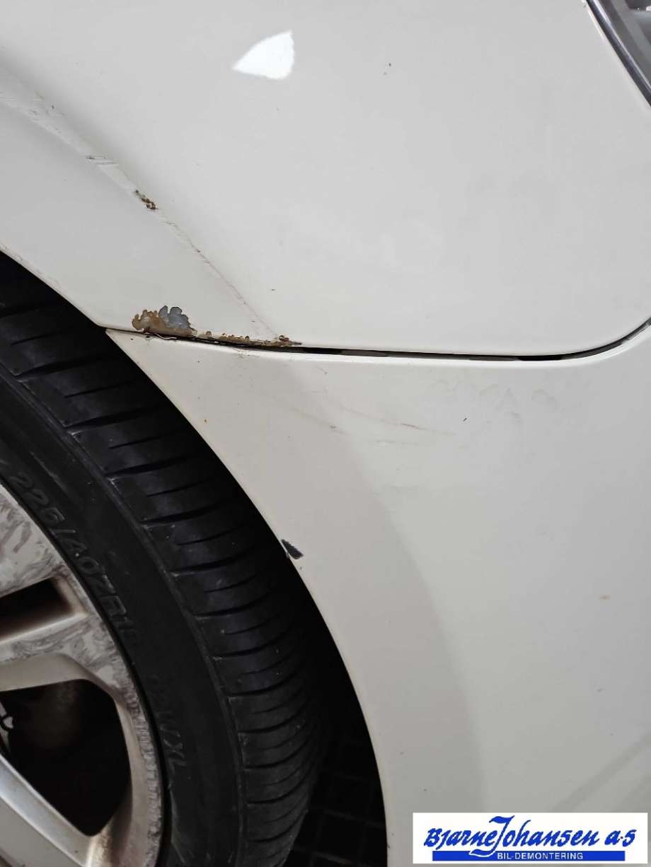 VW Golf VI 2008-2012 , Motorkode: CAXA, Girkassekode: 