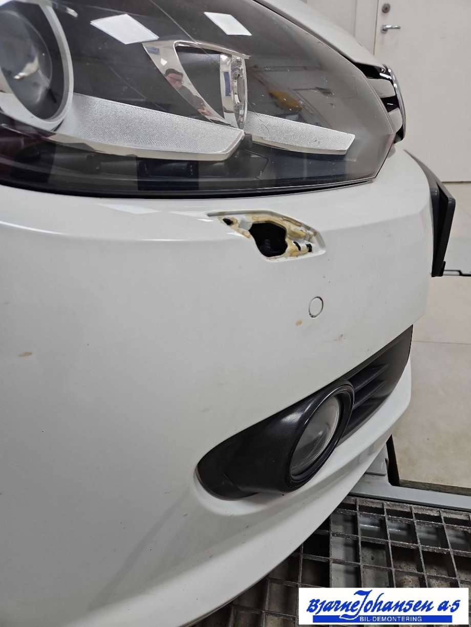 VW Golf VI 2008-2012 , Motorkode: CAXA, Girkassekode: 