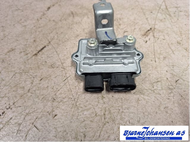 Styreenhet drivstoffpumpe til Toyota Yaris Cross (SUV) 2021-->> (TOYOTA|8957110010|)