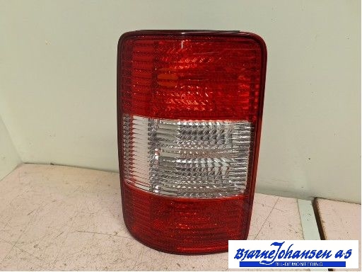 Baklykt venstre til VW Caddy 2004-2010 (Type III, Fase 1) (2K0945095M|)