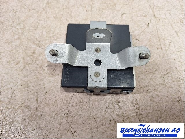 Styreenhet elektrisk parkbrems (EPB - Electric Parking Brake) til Toyota C-HR 2016-->> (TOYOTA|8905010010|)