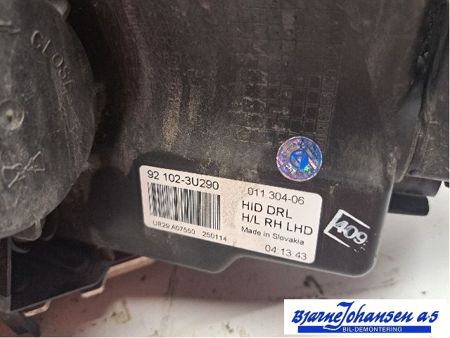 Frontlykt høyre halogen til Kia Sportage 2010-2016 (Type III) (KIA|921023U290|)