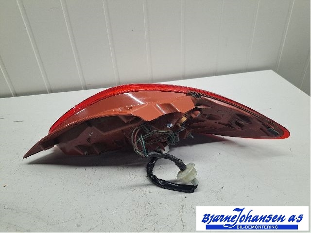 Baklykt venstre til Mazda 2 2007-2010 (Type II, Fase 1) (D65151160F|)