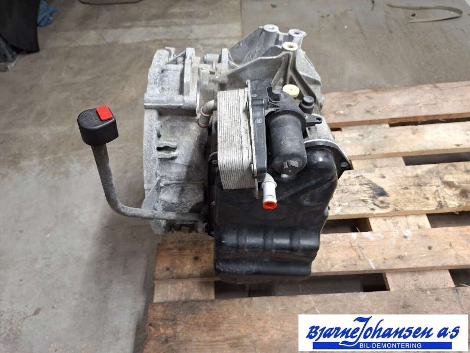 Girkasse automat til Mercedes A-Klasse 2012-2018 (W176) (W176) (MERCEDES|A2463708101|)