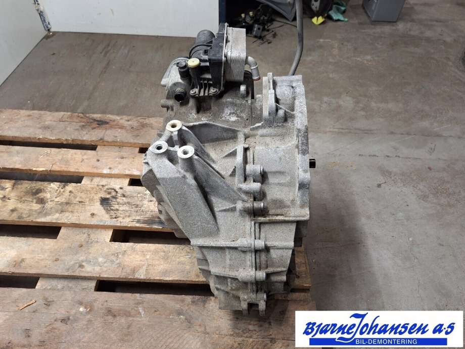 Girkasse automat til Mercedes A-Klasse 2012-2018 (W176) (W176) (MERCEDES|A2463708101|)