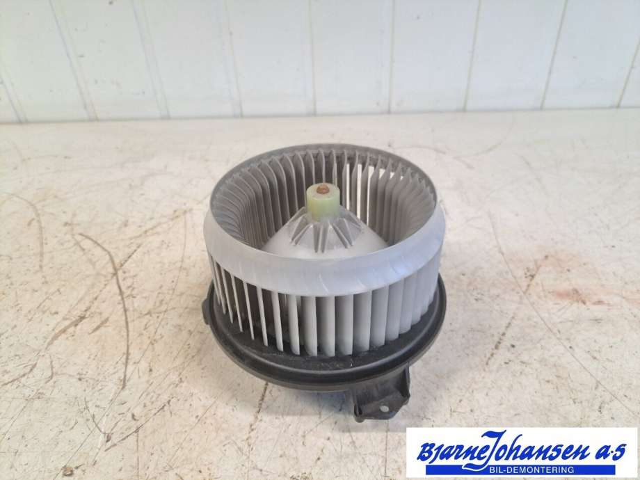 Varmeapparat motor til Toyota RAV4, 2016-2019 (Type IV, Fase 2)  (8710342101)