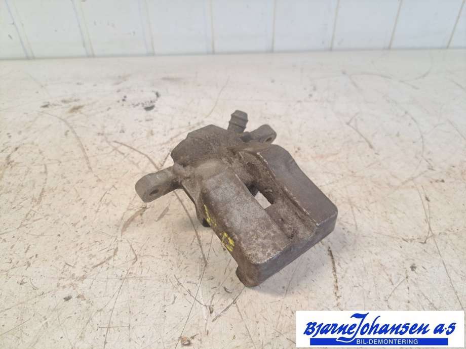 Bremsecaliper høyre bak til Toyota RAV4, 2016-2019 (Type IV, Fase 2)  (4783042080)
