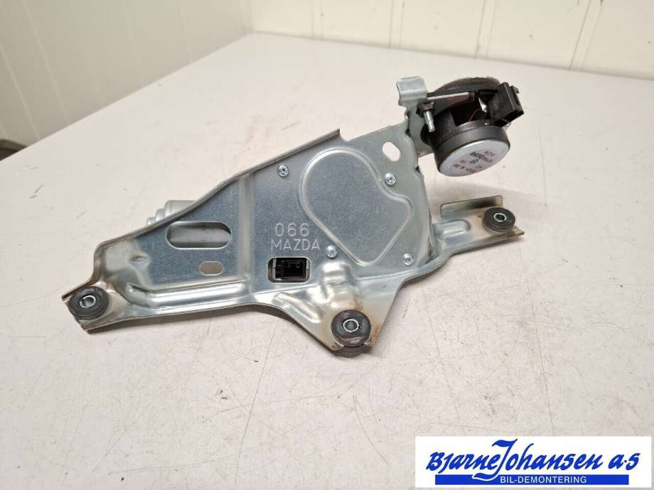 Viskermotor bakrute til Mazda MX-30 2020-->> (MAZDA|DFR567450A|)