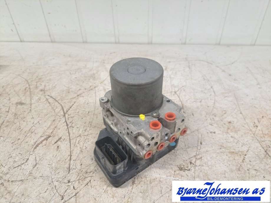 ABS sentral til Isuzu D-Max 2012-2017 (Type II, Fase 1) (ISUZU|8981824322|)