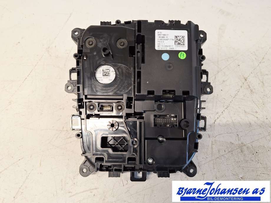 Girstang/girvelger automat til BMW 3-Serie 2018-->> (G20) (G20) (BMW|61315A7DFE3|61319857499|)