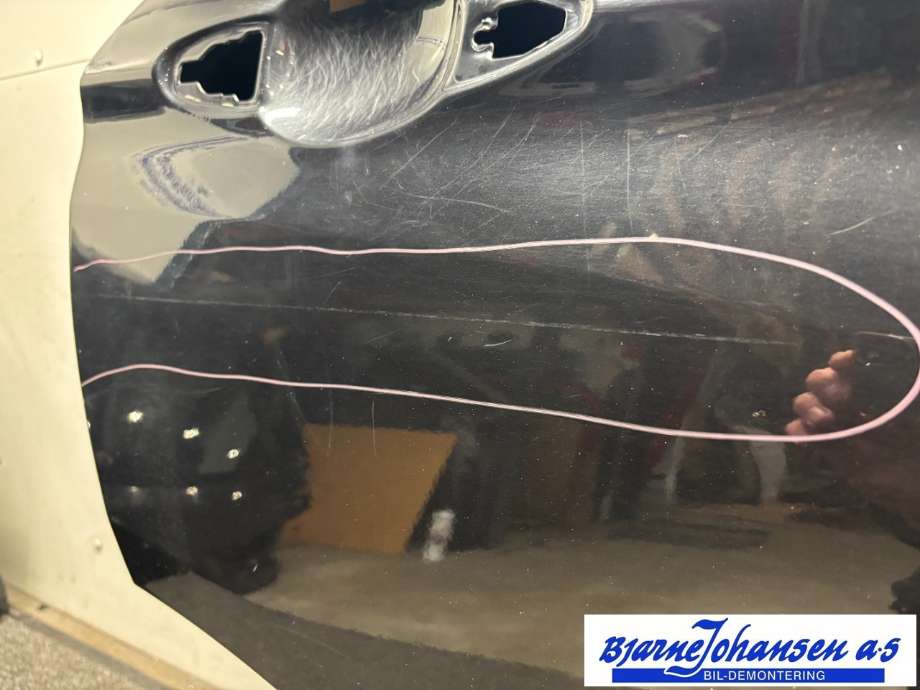 Dør høyre bak til BMW X5 2013-2018 (F15) (F15) (BMW|41517386740|)