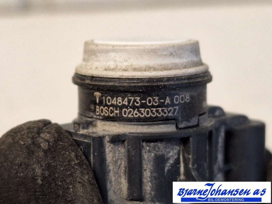 Parkeringssensor foran til Tesla Model S 2016-2021 (Fase 2) (TESLA|104847300A||104847303A)