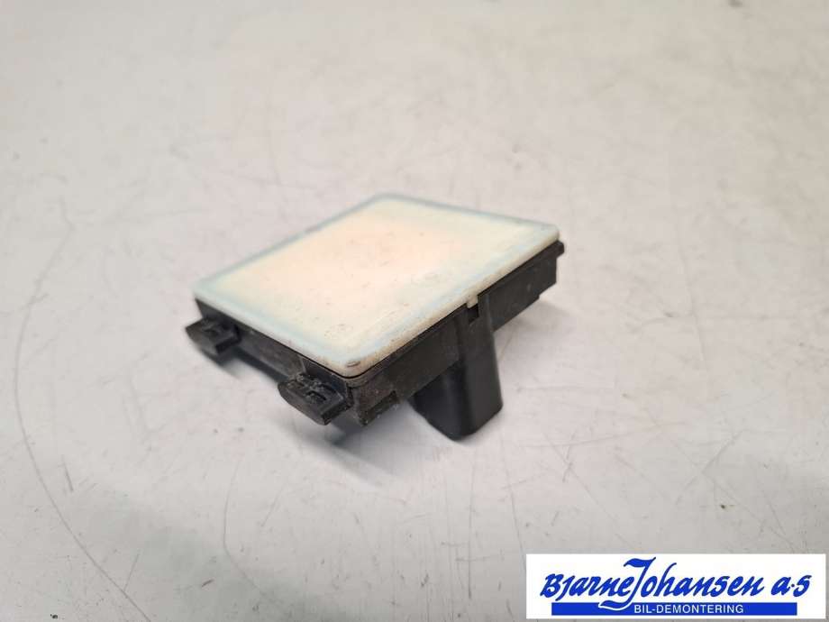 Sensor radar til Ford Mustang Mach-e 2020-->>  (ML3T14H031AK|2657693|)