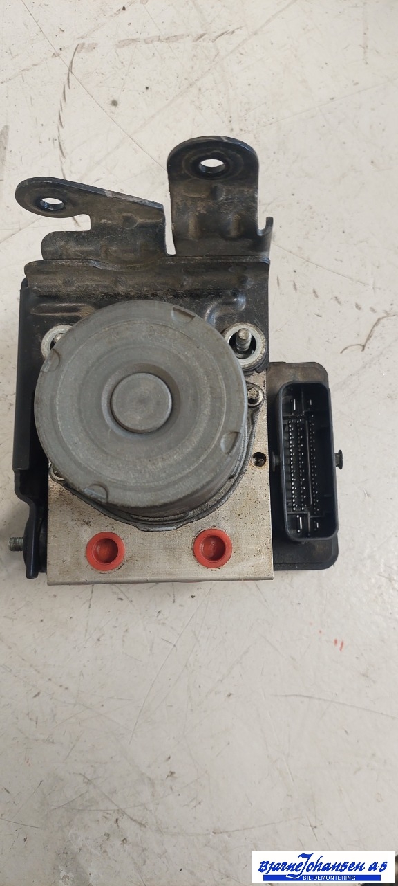 ABS sentral til Mercedes Sprinter 2013-2018 (Fase 2) (906) (906) (MERCEDES|A9069002502||A9069001702)