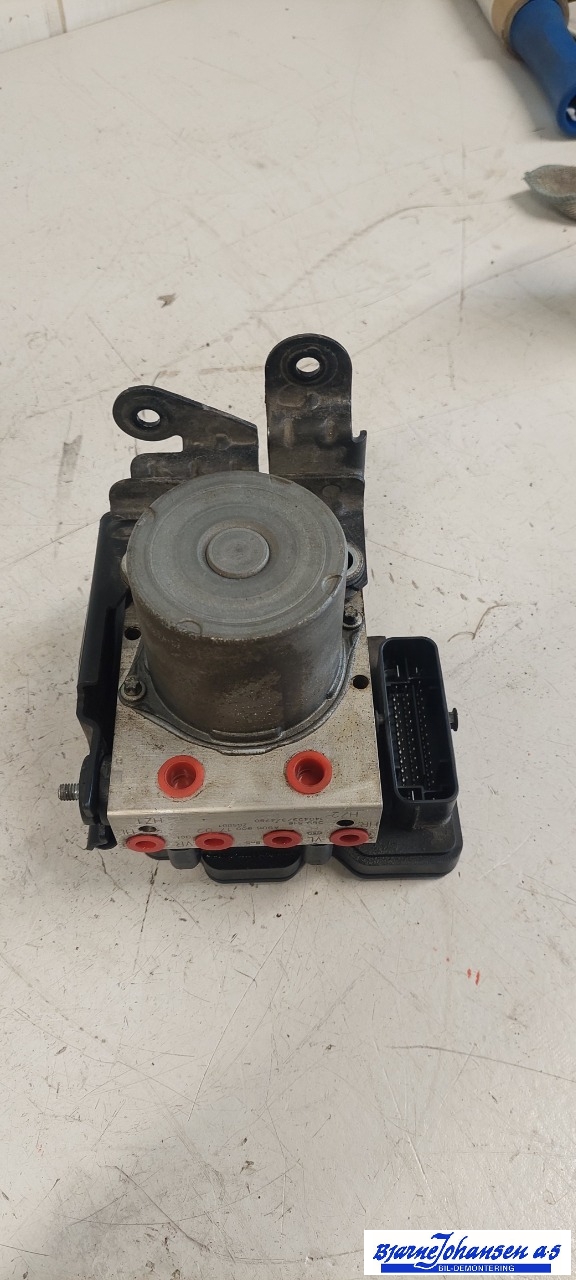 ABS sentral til Mercedes Sprinter 2013-2018 (Fase 2) (906) (906) (MERCEDES|A9069002502||A9069001702)