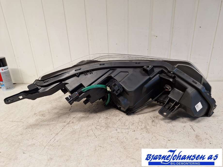 Frontlykt venstre halogen til Nissan Leaf 2018-->> (Type II) (NISSAN|260106WK7A)