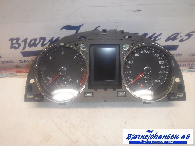 Instrumentpanel til VW Passat, 2011-2015 (B7) (B7) (VOLKSWAGEN|3AA920870AX)