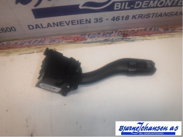 Bryter visker til Audi A6, Allroad 2008-2011 (Type II, Fase 2) (C6) (C6) (AUDI|4E0953503G|)