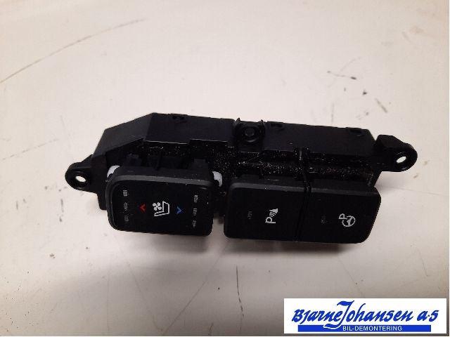 Bryter diverse til Hyundai Santa Fe, 2012-2020 (Type III) (HYUNDAI|933152W3254X)
