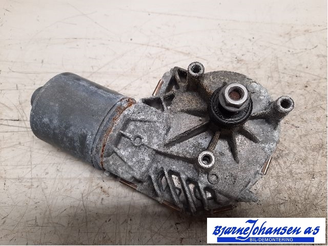 Viskermotor frontrute til Mercedes E-Klasse 2009-2013 (Fase 1) (W212) (W212) (MERCEDES|A2128201240|)