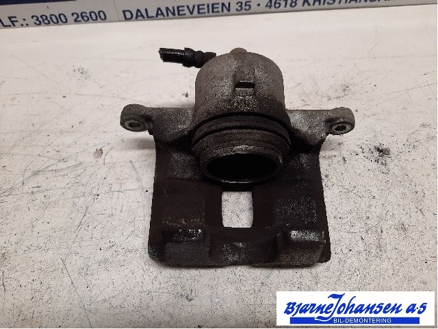 Bremsecaliper venstre foran til Toyota Corolla 2002-2007  (4775002100|)