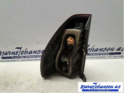 Baklykt høyre til Toyota Land Cruiser 120 2002-2009  (TOYOTA|8155160700|)