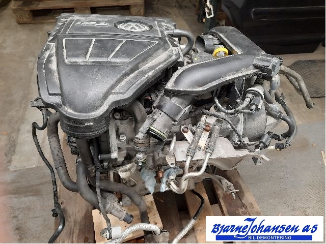 Motor bensin til VW Polo 2014-2017 (Type V, Fase 2)  (VOLKSWAGEN|CHZB|04C100032E|)