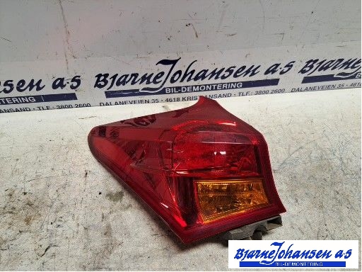 Baklykt venstre til Toyota Auris 2013-2015 (Type II, Fase 1) (TOYOTA|8156102730|)