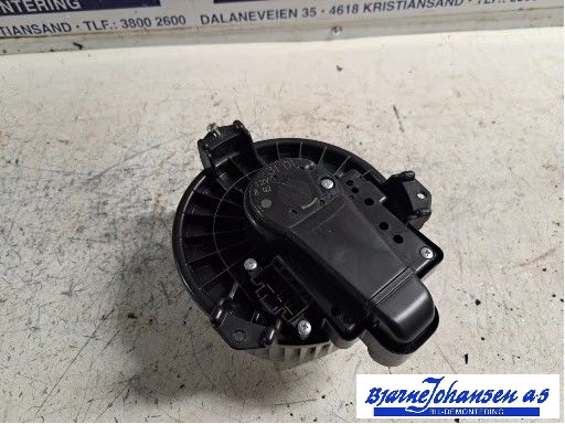 Varmeapparat motor til Toyota Yaris 2012-2014 (Type III, Fase 1)  (TOYOTA|871030D220|)