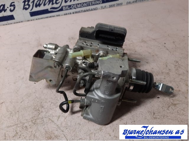 Bremsekraft-forsterker til Toyota Yaris 2012-2014 (Type III, Fase 1) (TOYOTA|4705052140|)