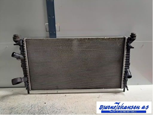 Radiator (manuell gir) til Volvo V50 2007-2012 (Fase 2) (VOLVO|30741094|)