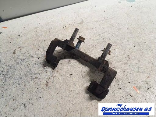 Bremsecaliper brakett til Ford Focus 2014-2018 (Type III, Fase 2) (FORD|AV612B135CB|1707899|)