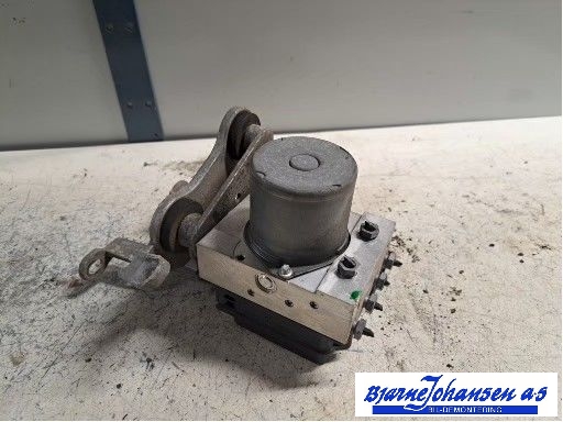 ABS sentral til Mercedes E-Klasse, Coupe/Cab 2009-2013 (Fase 1) (C207) (C207) (MERCEDES|A2124313012||A2124317012)
