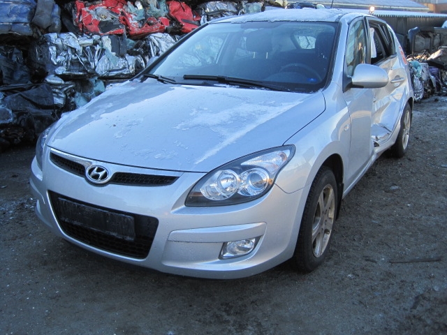 Hyundai i30 2007-2012 (Type I) , Motorkode: G4FA, Girkassekode: 