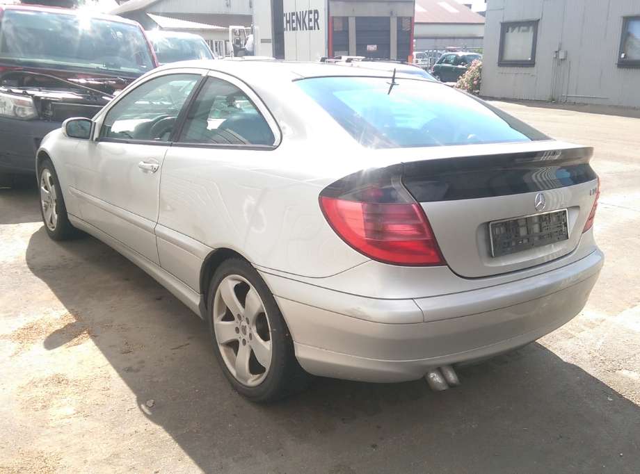 Mercedes C-Klasse 2000-2004 (Fase 1) (W203) (W203), Motorkode: OM611.962, Girkassekode: 
