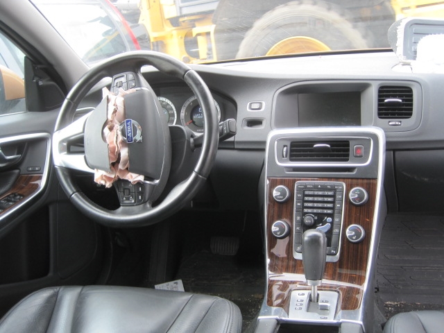 Volvo S60 2010-2014 (Type II, Fase 1) , Motorkode: D5204T2, Girkassekode: 