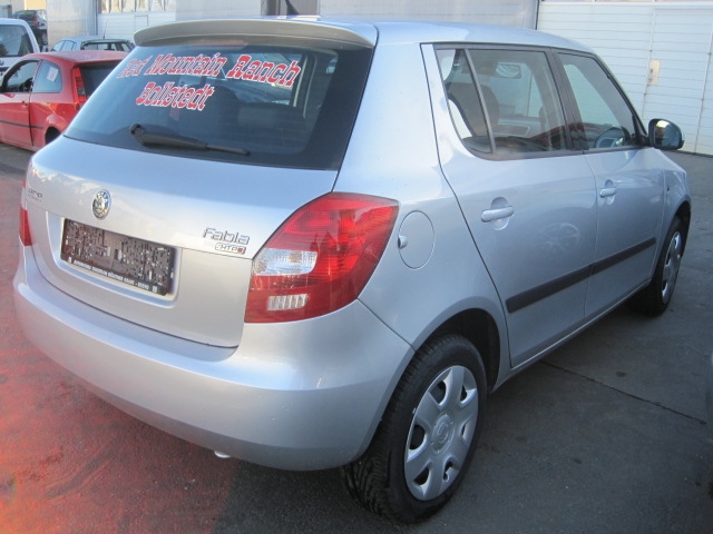 Škoda Fabia 2007-2010 (Type II, Fase 1) , Motorkode: BZG, Girkassekode: JUS