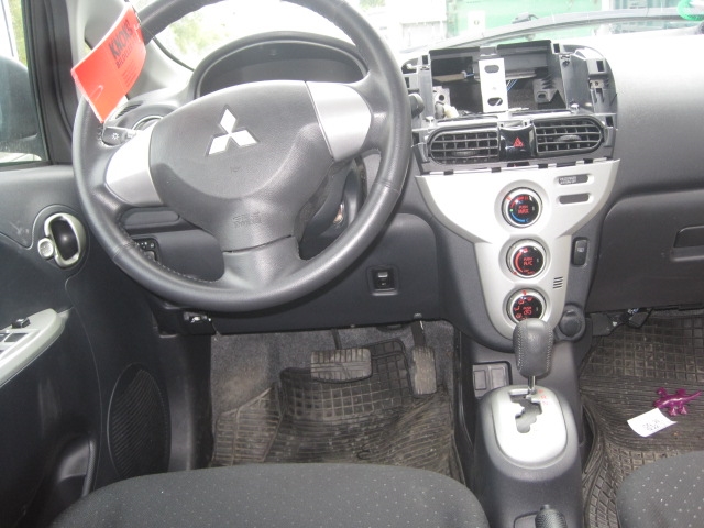 Mitsubishi i-MiEV 2010-->> , Motorkode: Y4F1, Girkassekode: 