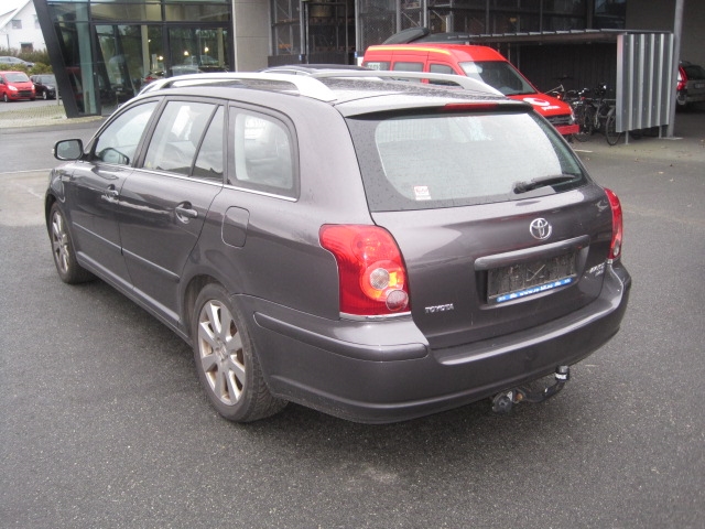 Toyota Avensis 2003-2008 (Type II) , Motorkode: 1AD-FTV, Girkassekode: EA61
