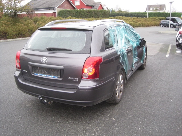 Toyota Avensis 2003-2008 (Type II) , Motorkode: 1AD-FTV, Girkassekode: EA61
