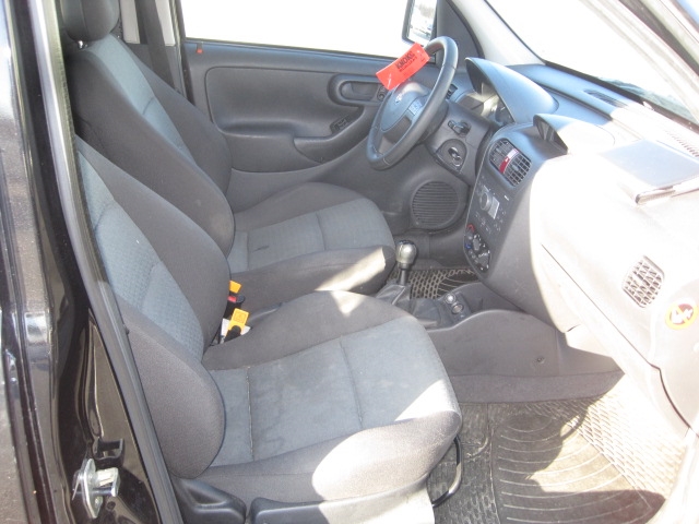 Opel Combo C 2002-2011 , Motorkode: Z17DTH, Girkassekode: 