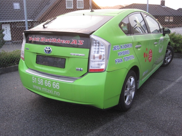 Toyota Prius 2009-2016 (Type III) (COMBI) (COMBI), Motorkode: 2ZR-FXE, Girkassekode: P410