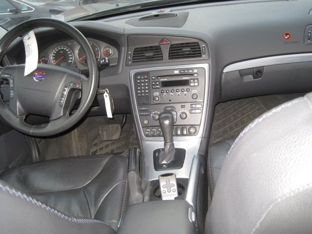 Volvo XC70 2005-2007 (Type I, Fase 2) , Motorkode: D5244T4, Girkassekode: 