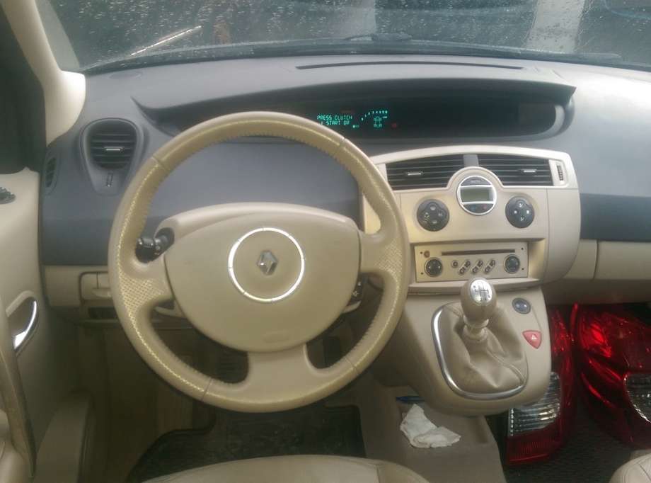 Renault Scenic 2003-2009 (Type II) , Motorkode: K9K-732, Girkassekode: 