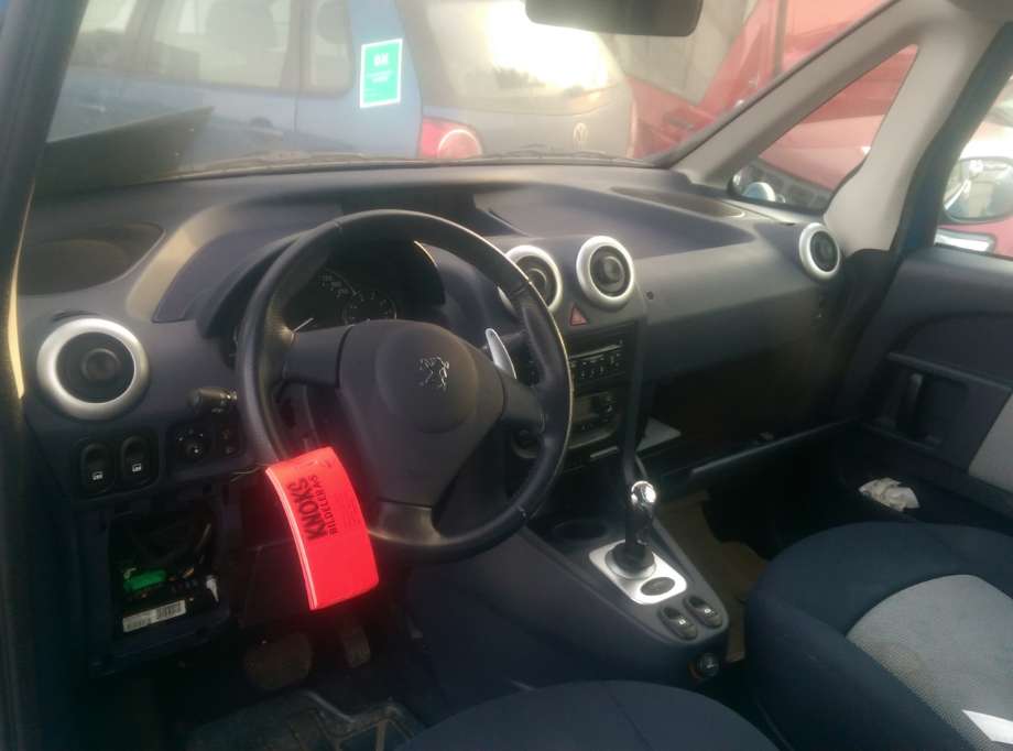 Peugeot 1007 2004-->> , Motorkode: KFV, Girkassekode: 