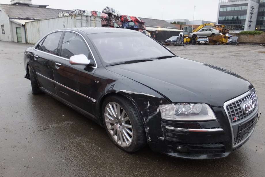 Audi A8 2003-2010 (Type II) , Motorkode: BSM, Girkassekode: JLM
